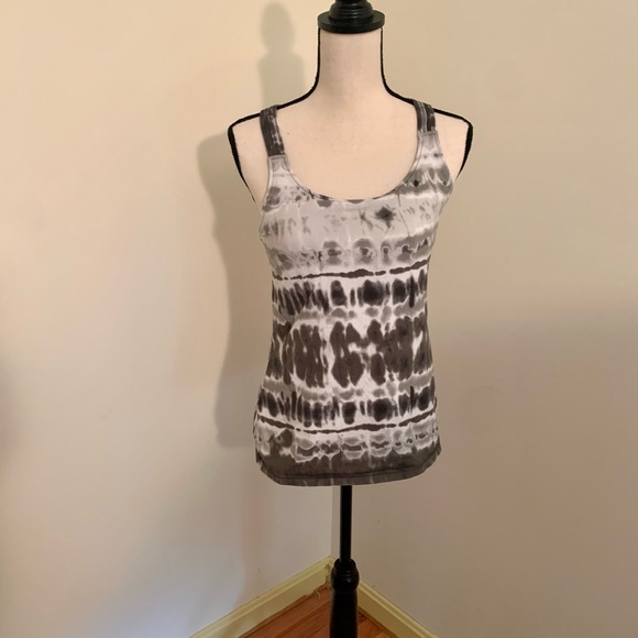 Calvin Klein Tops - Calvin Klein Tank size Large